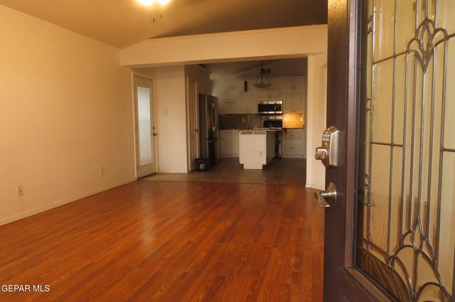 3493 YELLOW ROSE Street, El Paso, TX 79936