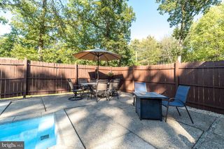 2338 BEDMINSTER RD, Perkasie, PA 18944