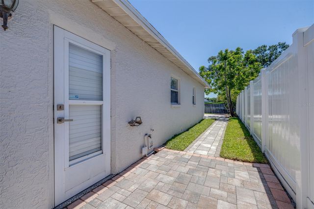 11147 LONGHILL DRIVE N, Pinellas Park, FL 33782