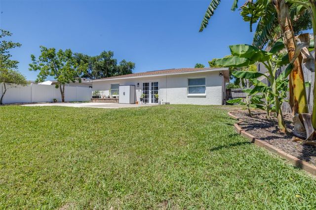 11147 LONGHILL DRIVE N, Pinellas Park, FL 33782