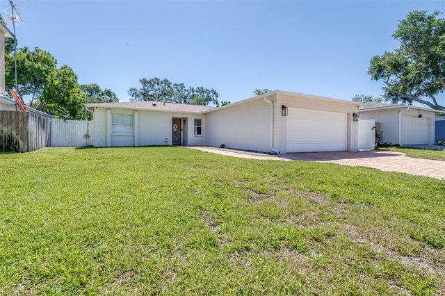11147 LONGHILL DRIVE N, Pinellas Park, FL 33782