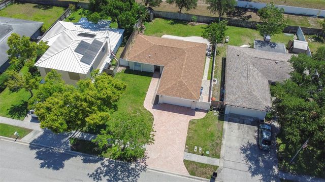 11147 LONGHILL DRIVE N, Pinellas Park, FL 33782