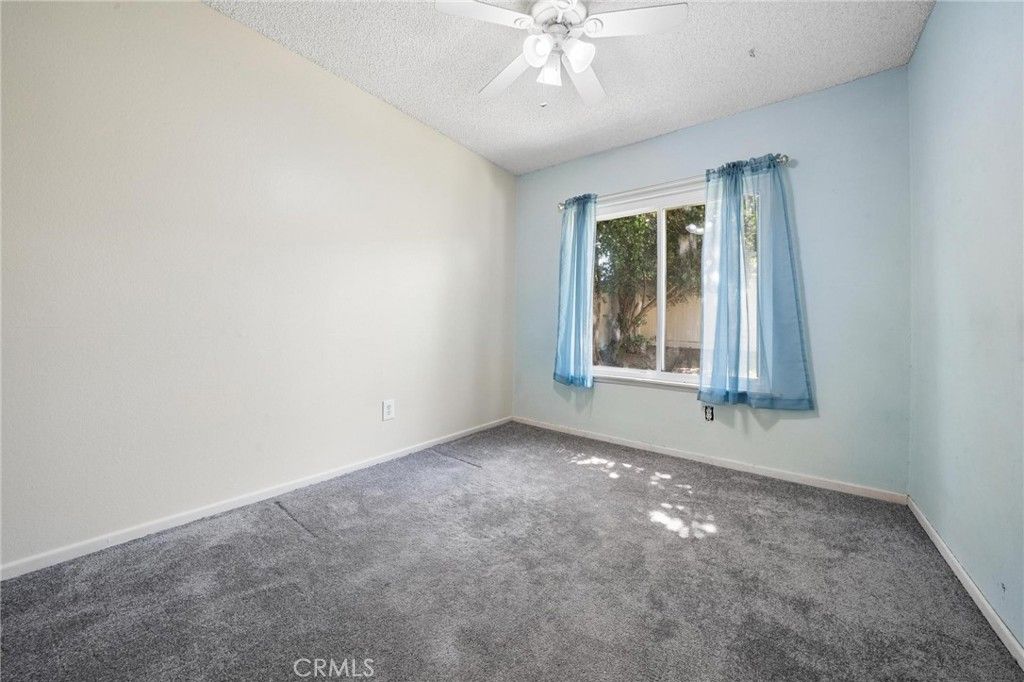 Image 17 of property listing at 25333 Via Dona Christa, Valencia, CA 91355