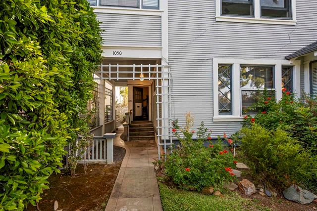 1050 Adella Avenue, Coronado, CA 92118