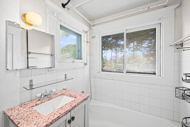 1050 Adella Avenue, Coronado, CA 92118
