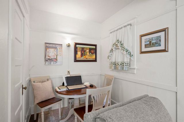1050 Adella Avenue, Coronado, CA 92118