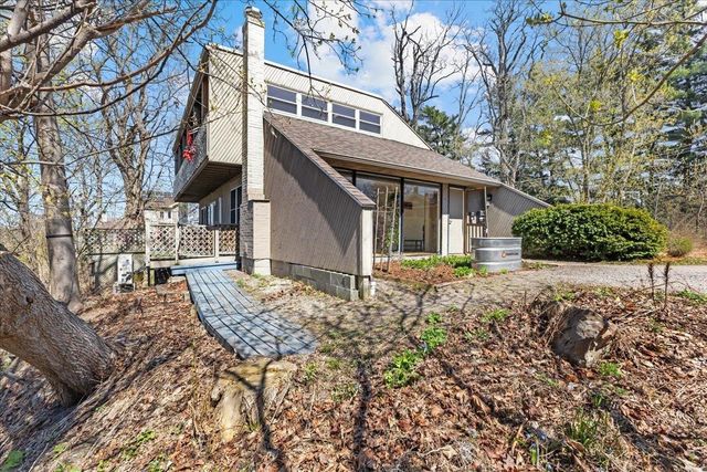 352 Colchester Ave 1, Burlington, VT 05401