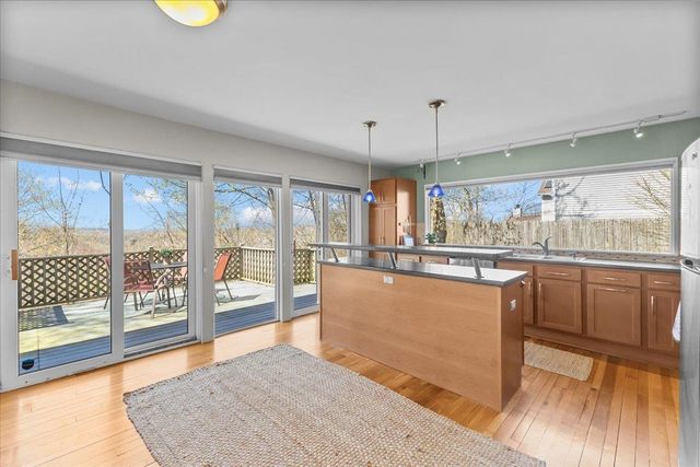 352 Colchester Ave 1, Burlington, VT 05401