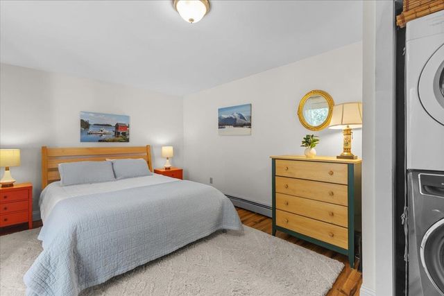 352 Colchester Ave 1, Burlington, VT 05401