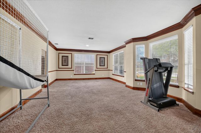 5002 Petersburg Drive, Rowlett, TX 75088