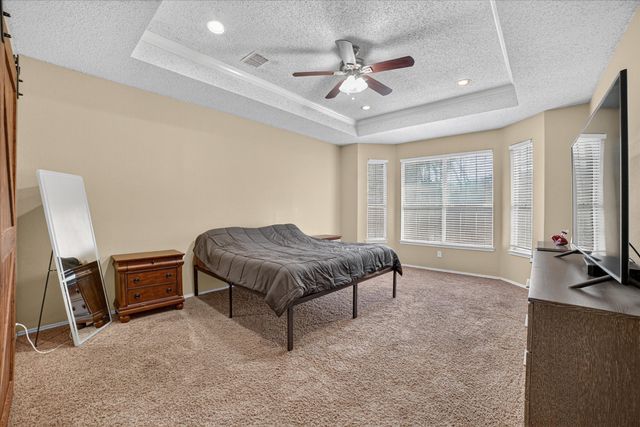 5002 Petersburg Drive, Rowlett, TX 75088