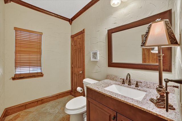 5002 Petersburg Drive, Rowlett, TX 75088