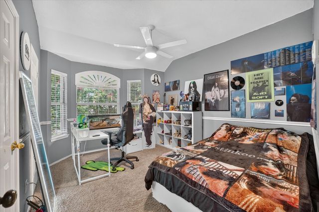 5002 Petersburg Drive, Rowlett, TX 75088