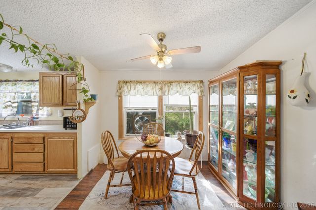 28290 E 11th Street, Catoosa, OK 74015