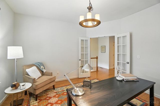 3041 Lavinia Avenue, Cincinnati, OH 45208