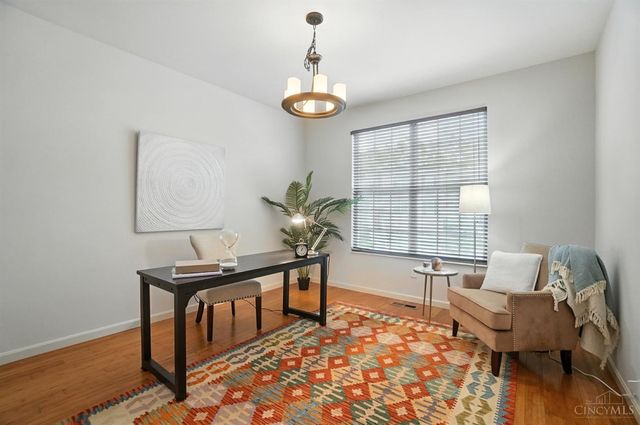 3041 Lavinia Avenue, Cincinnati, OH 45208