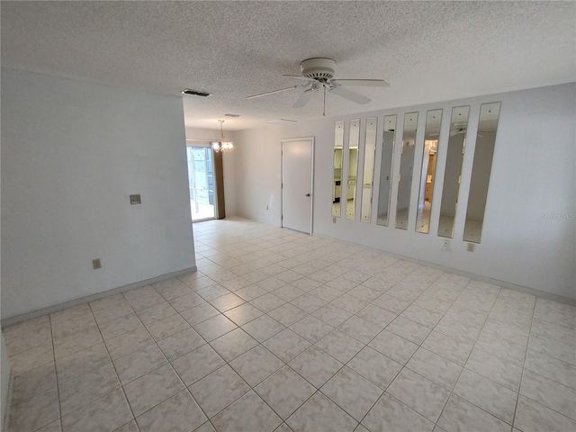 8690 SW 108TH PLACE, Ocala, FL 34481