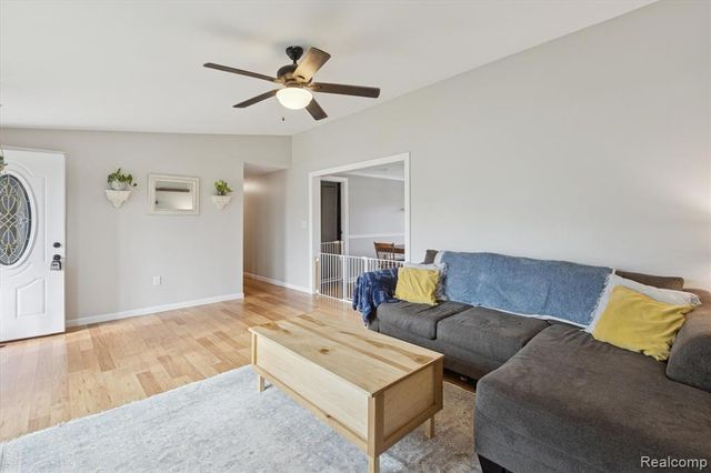 1355 Byrnes Drive, Clio, MI 48420