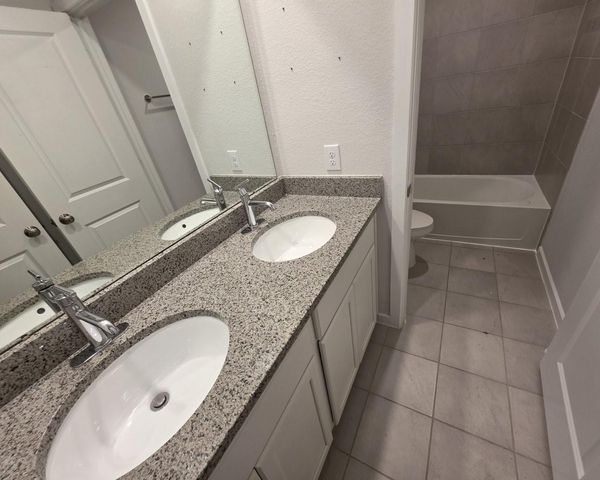 396 Weimer Lagoon Road, La Porte, TX 77571