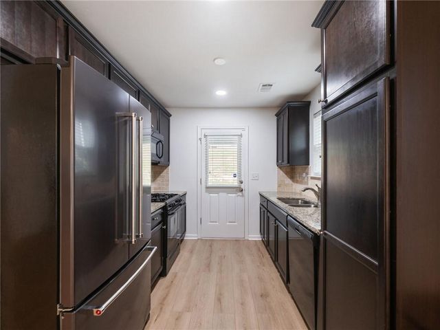 527 Cypher Drive, Suwanee, GA 30024