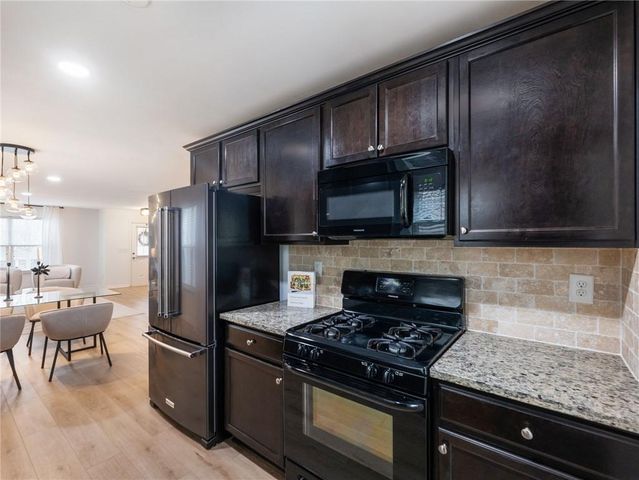 527 Cypher Drive, Suwanee, GA 30024