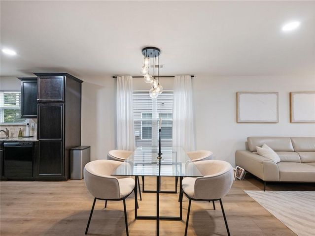 527 Cypher Drive, Suwanee, GA 30024