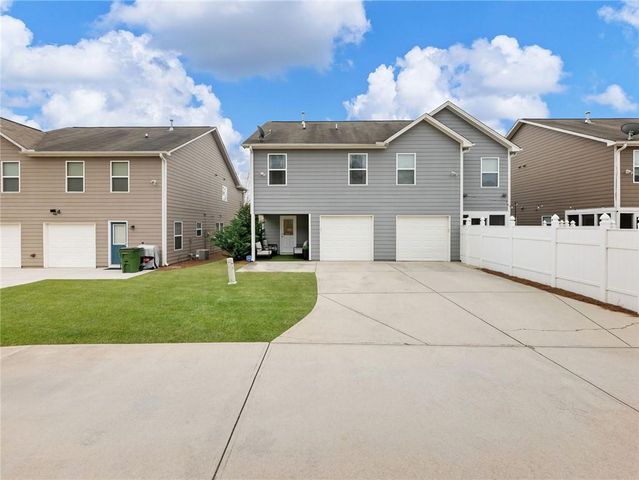 527 Cypher Drive, Suwanee, GA 30024