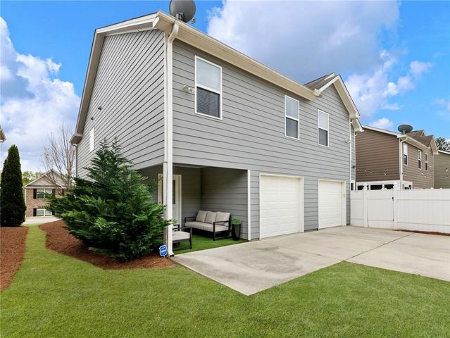 527 Cypher Drive, Suwanee, GA 30024