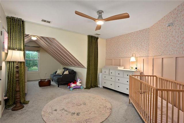 1149 SW Sunflower Drive, Lee's Summit, MO 64081