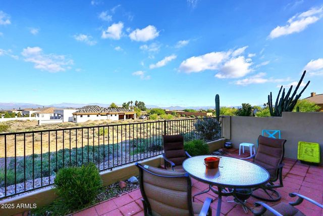 11022 N INDIGO Drive N 128, Fountain Hills, AZ 85268