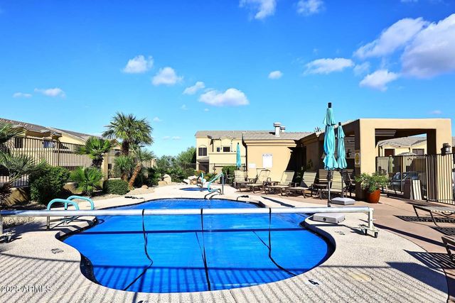 11022 N INDIGO Drive N 128, Fountain Hills, AZ 85268