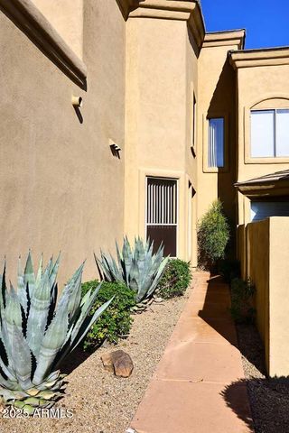 11022 N INDIGO Drive N 128, Fountain Hills, AZ 85268