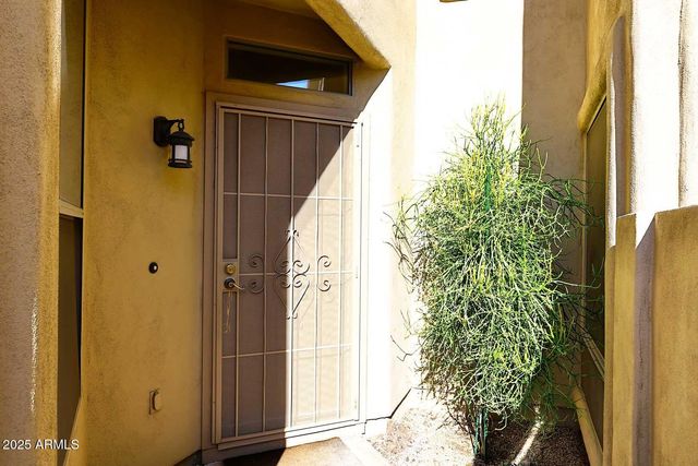 11022 N INDIGO Drive N 128, Fountain Hills, AZ 85268