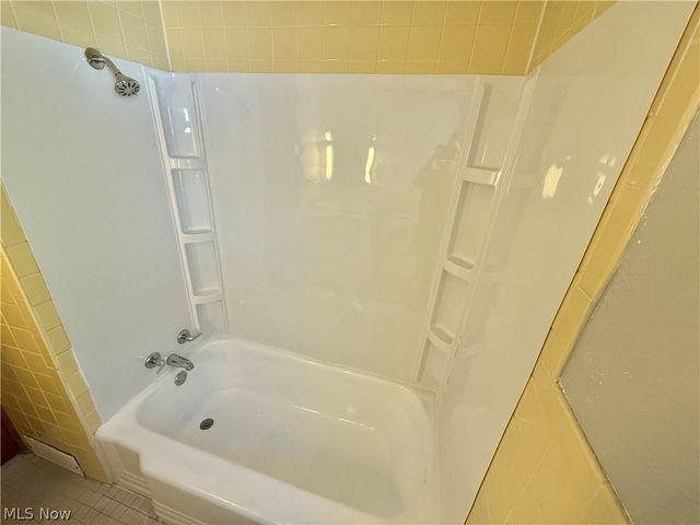 19520 Maple Heights Boulevard, Maple Heights, OH 44137