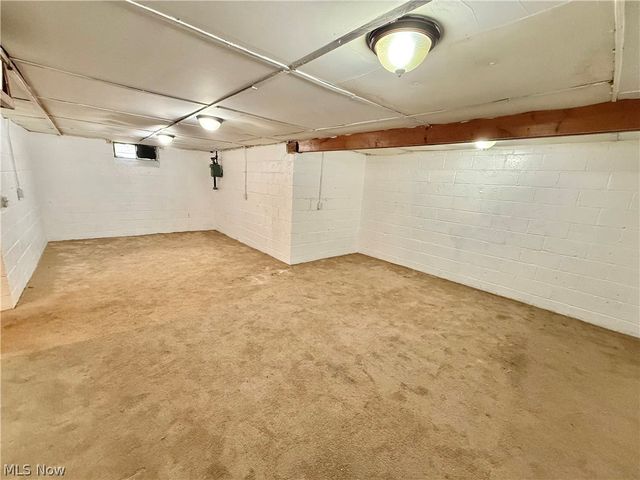 19520 Maple Heights Boulevard, Maple Heights, OH 44137