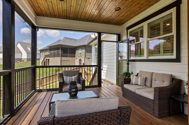 12076 Mare Court, Soddy Daisy, TN 37379