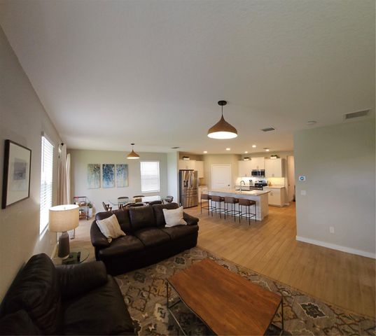 3034 NE Skyview Lane, Jensen Beach, FL 34957
