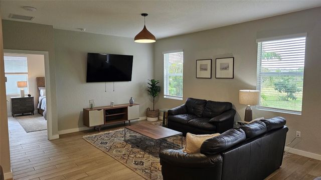 3034 NE Skyview Lane, Jensen Beach, FL 34957