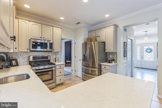 33 HARPER BLVD, Delran, NJ 08075