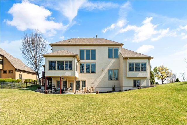 16258 Canterbury Road, Overland Park, KS 66085