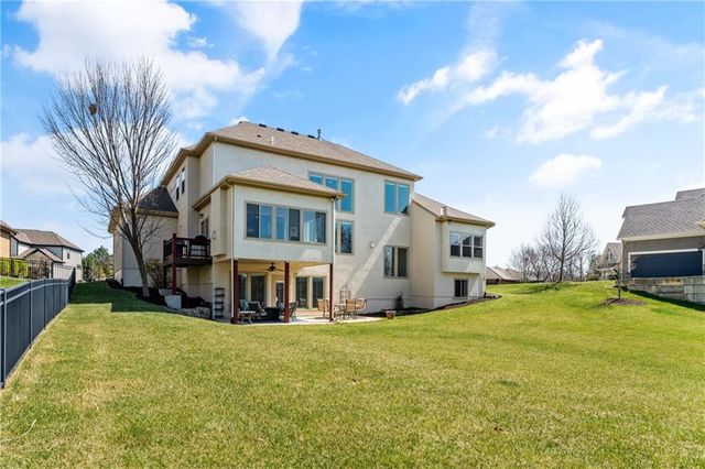 16258 Canterbury Road, Overland Park, KS 66085