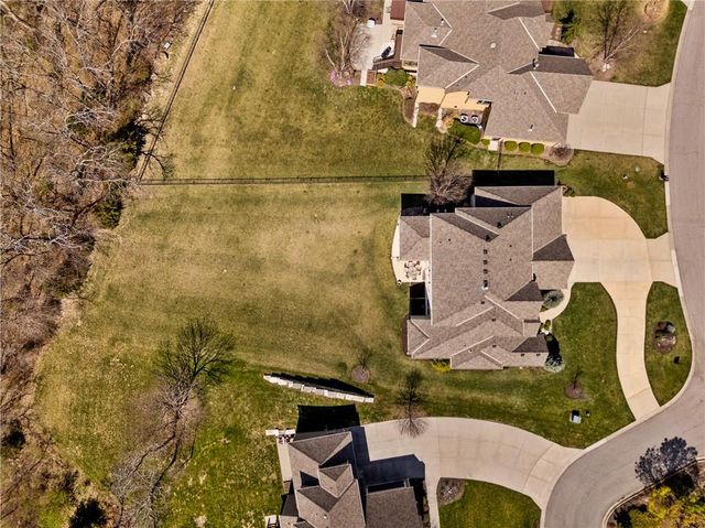 16258 Canterbury Road, Overland Park, KS 66085