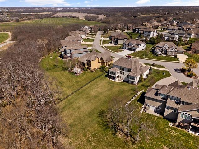 16258 Canterbury Road, Overland Park, KS 66085