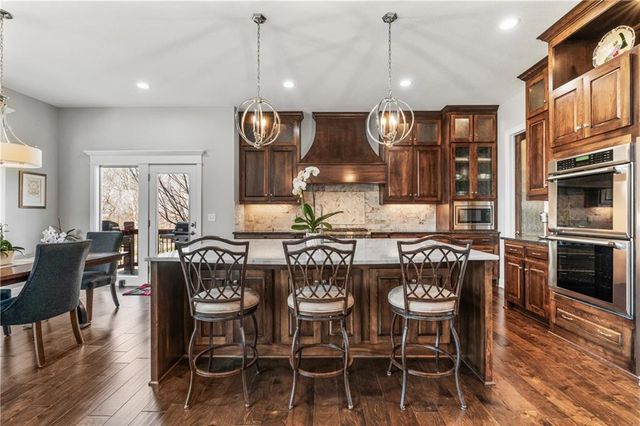 16258 Canterbury Road, Overland Park, KS 66085