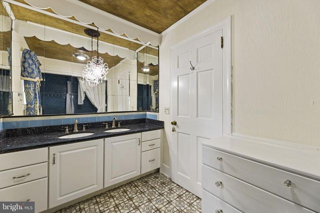 9265 RAMEY RD, Marshall, VA 20115