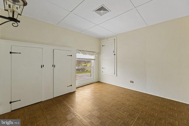 9265 RAMEY RD, Marshall, VA 20115