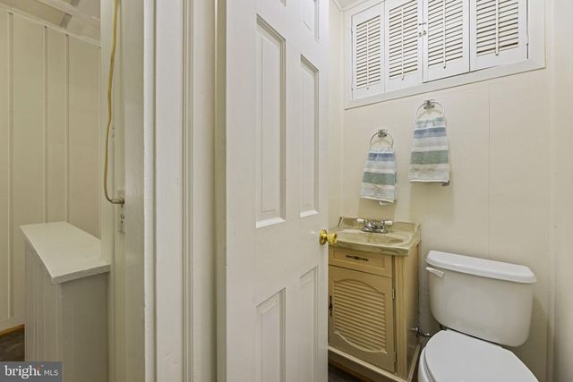 9265 RAMEY RD, Marshall, VA 20115