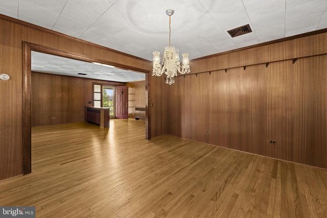 9265 RAMEY RD, Marshall, VA 20115