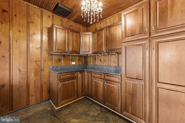 9265 RAMEY RD, Marshall, VA 20115