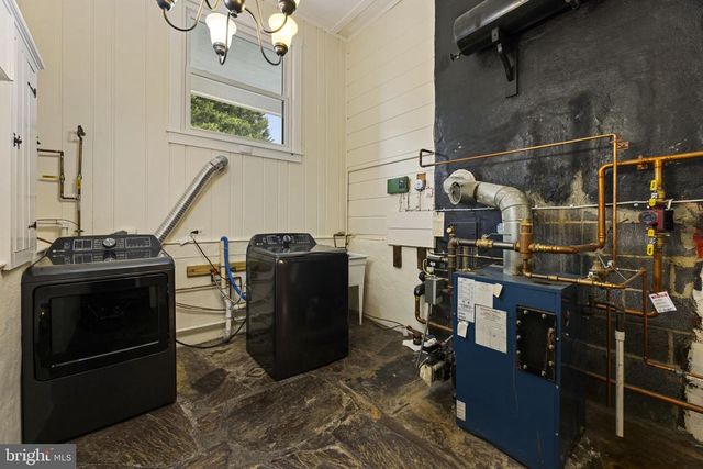 9265 RAMEY RD, Marshall, VA 20115